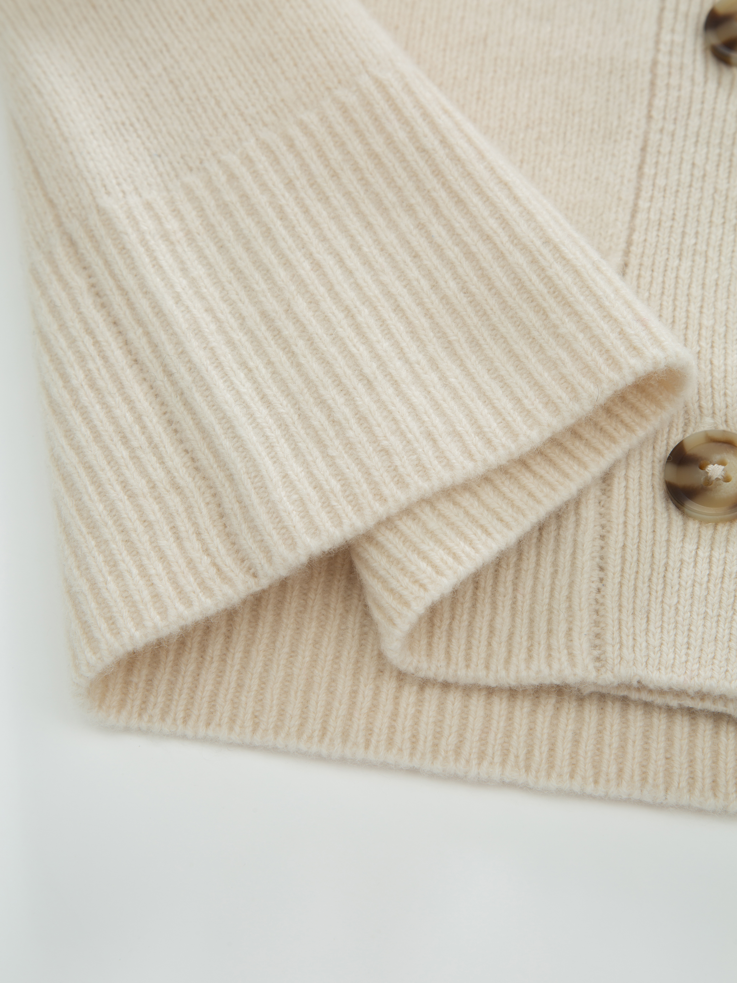 Justatinden Buttoned Jacket Woman Snow White