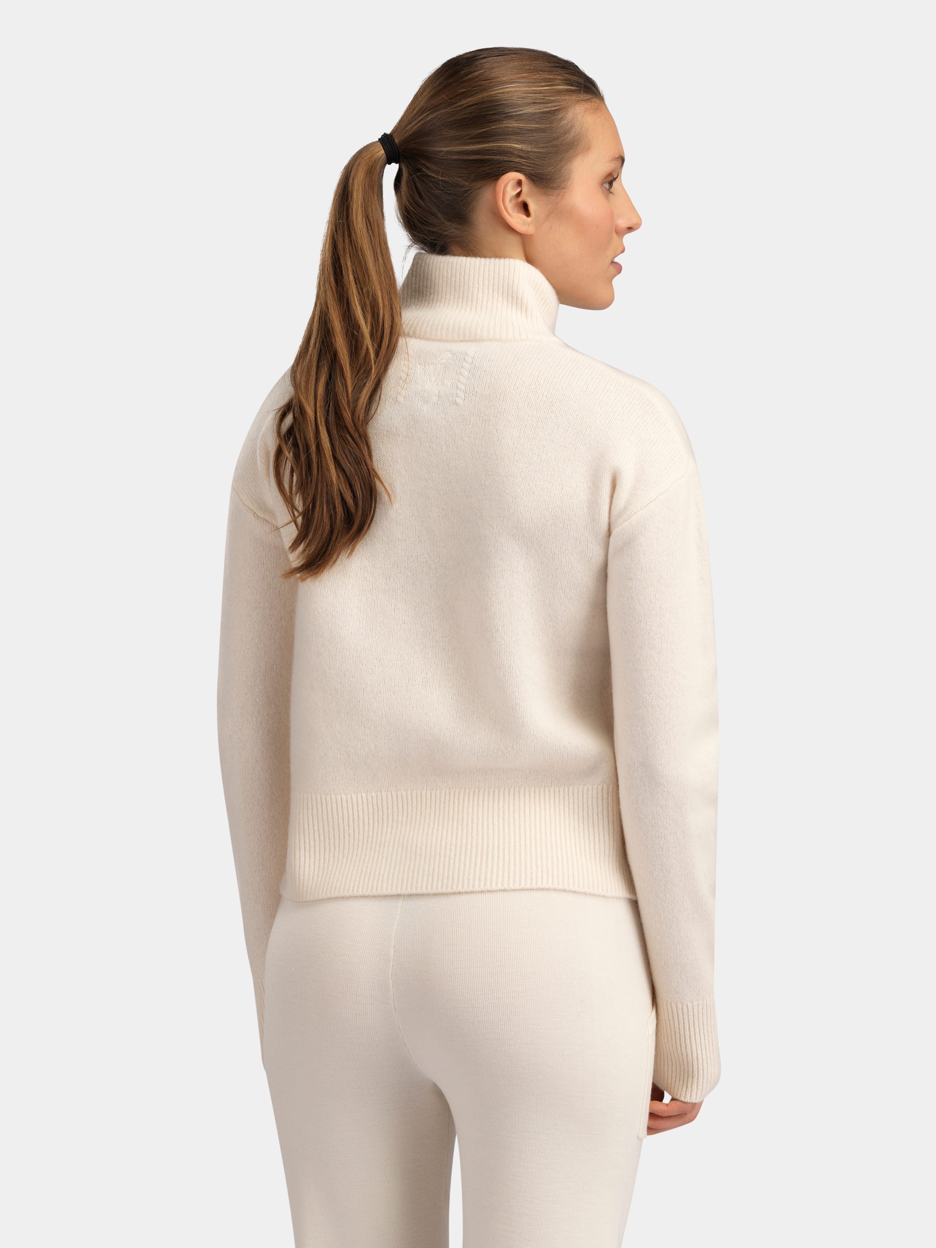 Justatinden Buttoned Jacket Woman Snow White