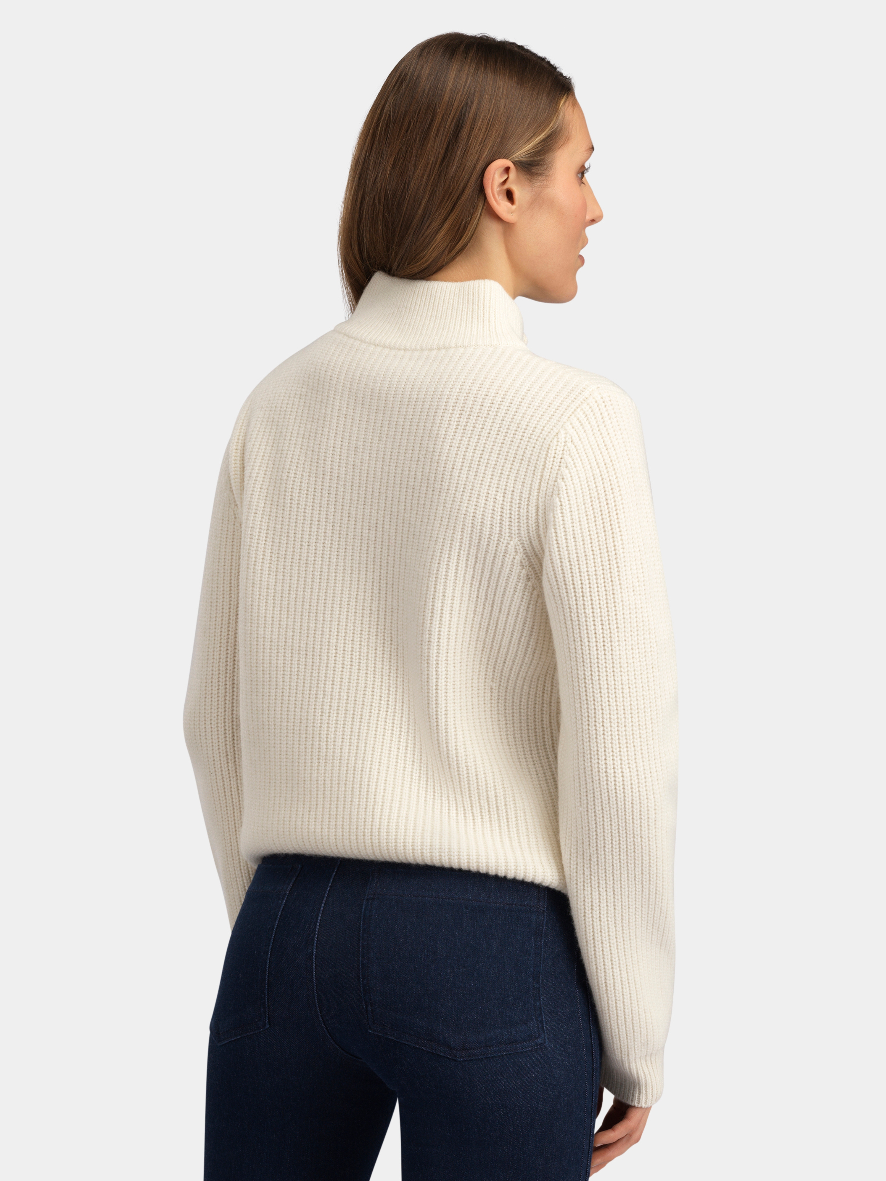Risdalsfjellet Knitted Sweater Woman White Swan