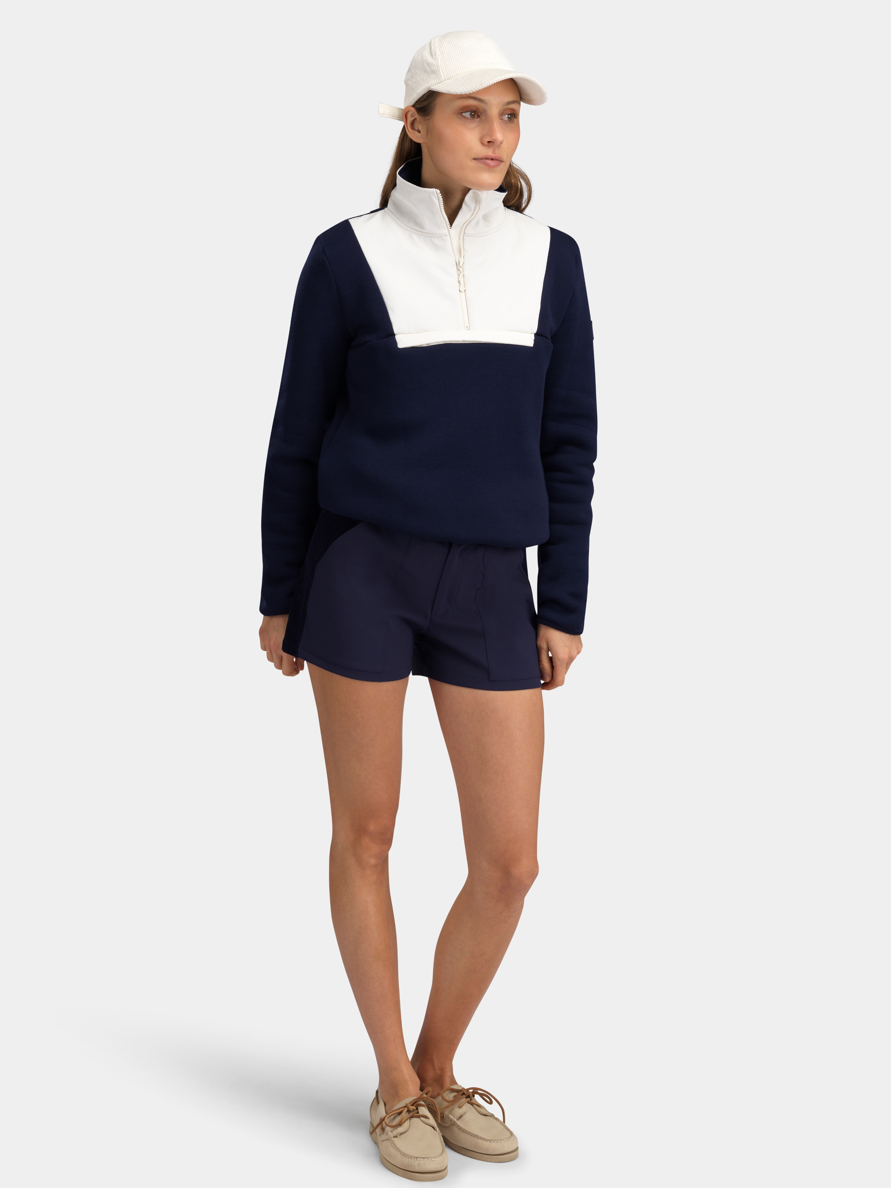 Romsdalseggen Courderoy Shorts  Blue Ink