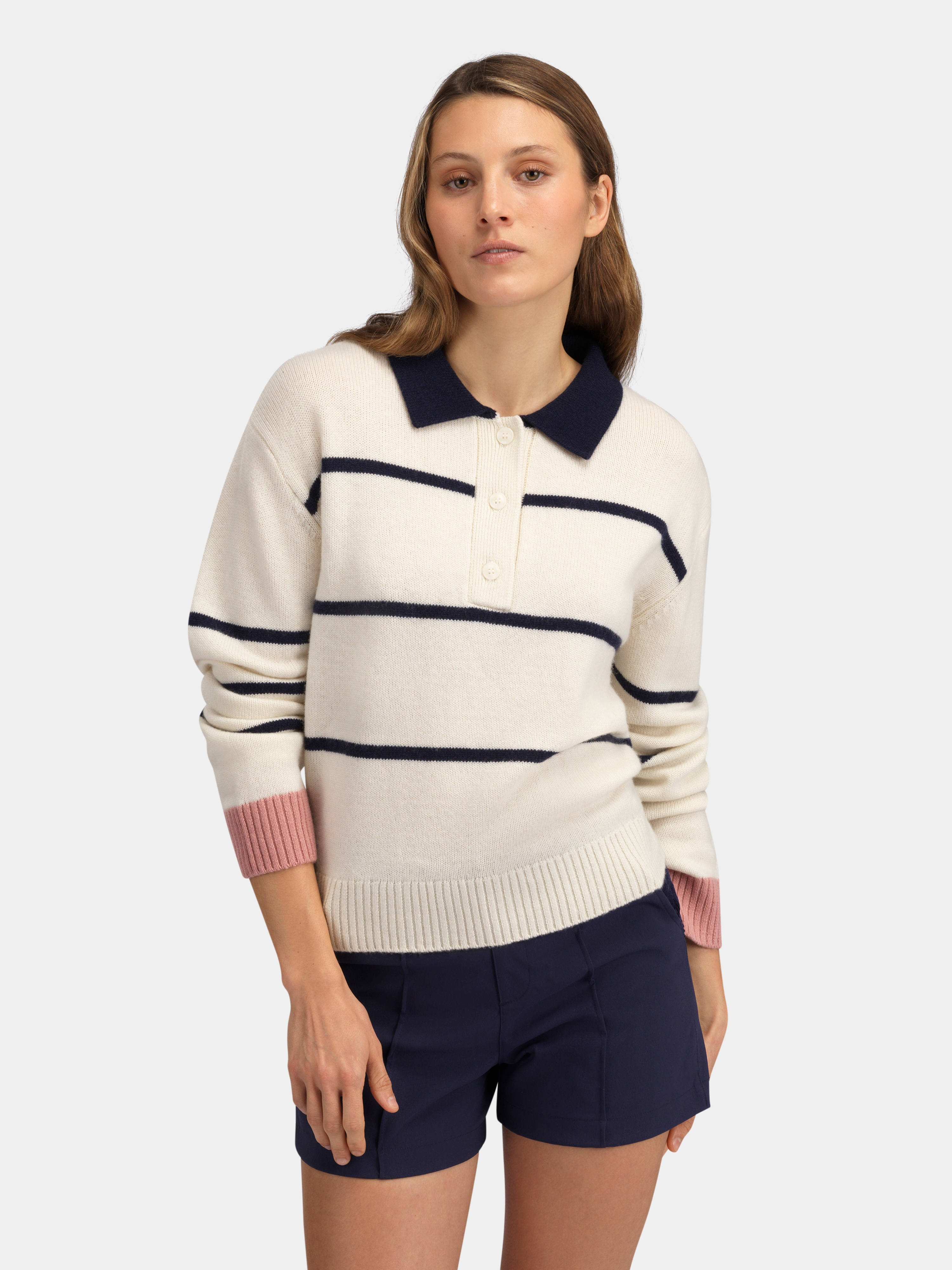 Visbretinden Strikkegenser White