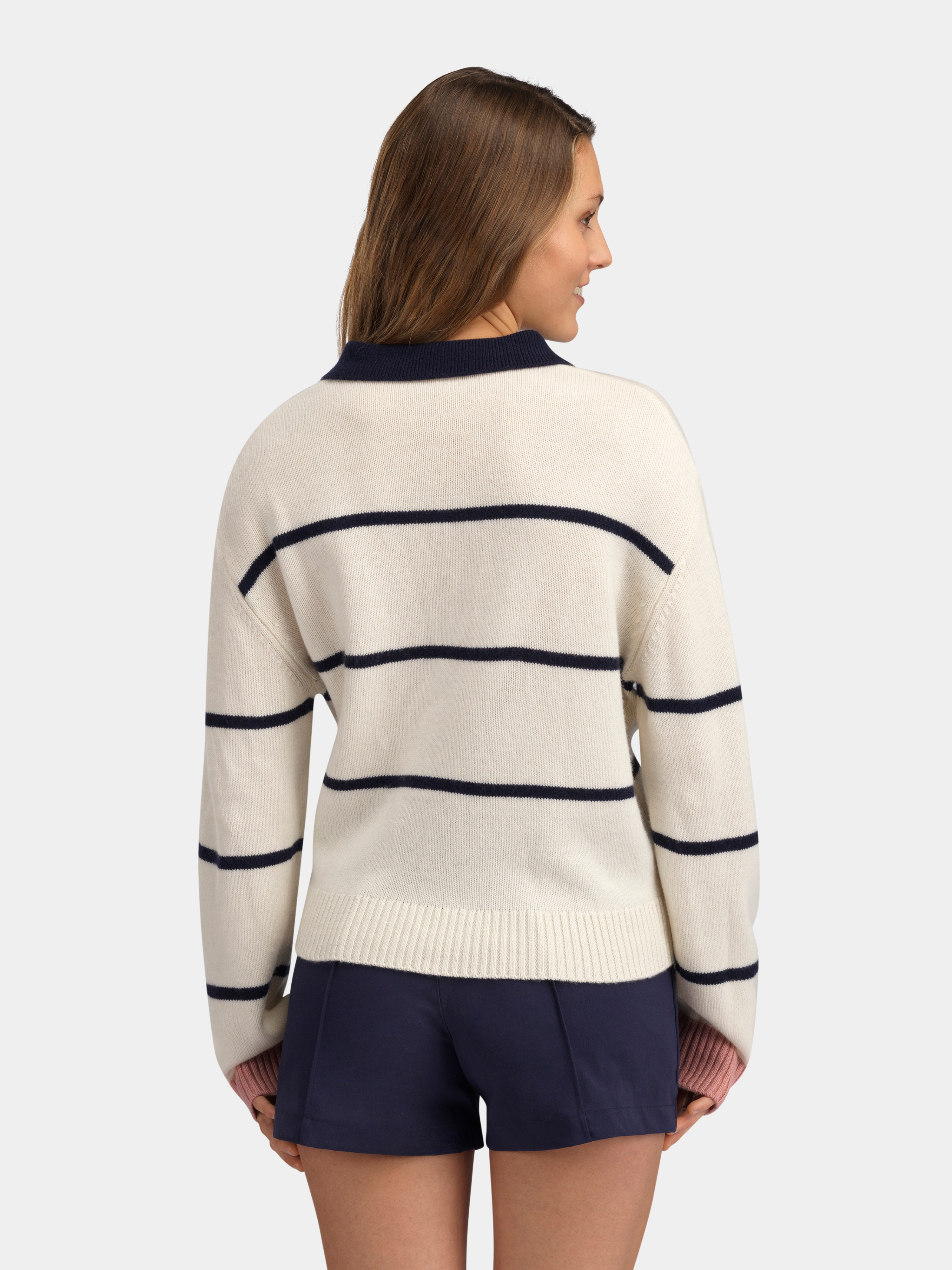 Visbretinden Strikkegenser White