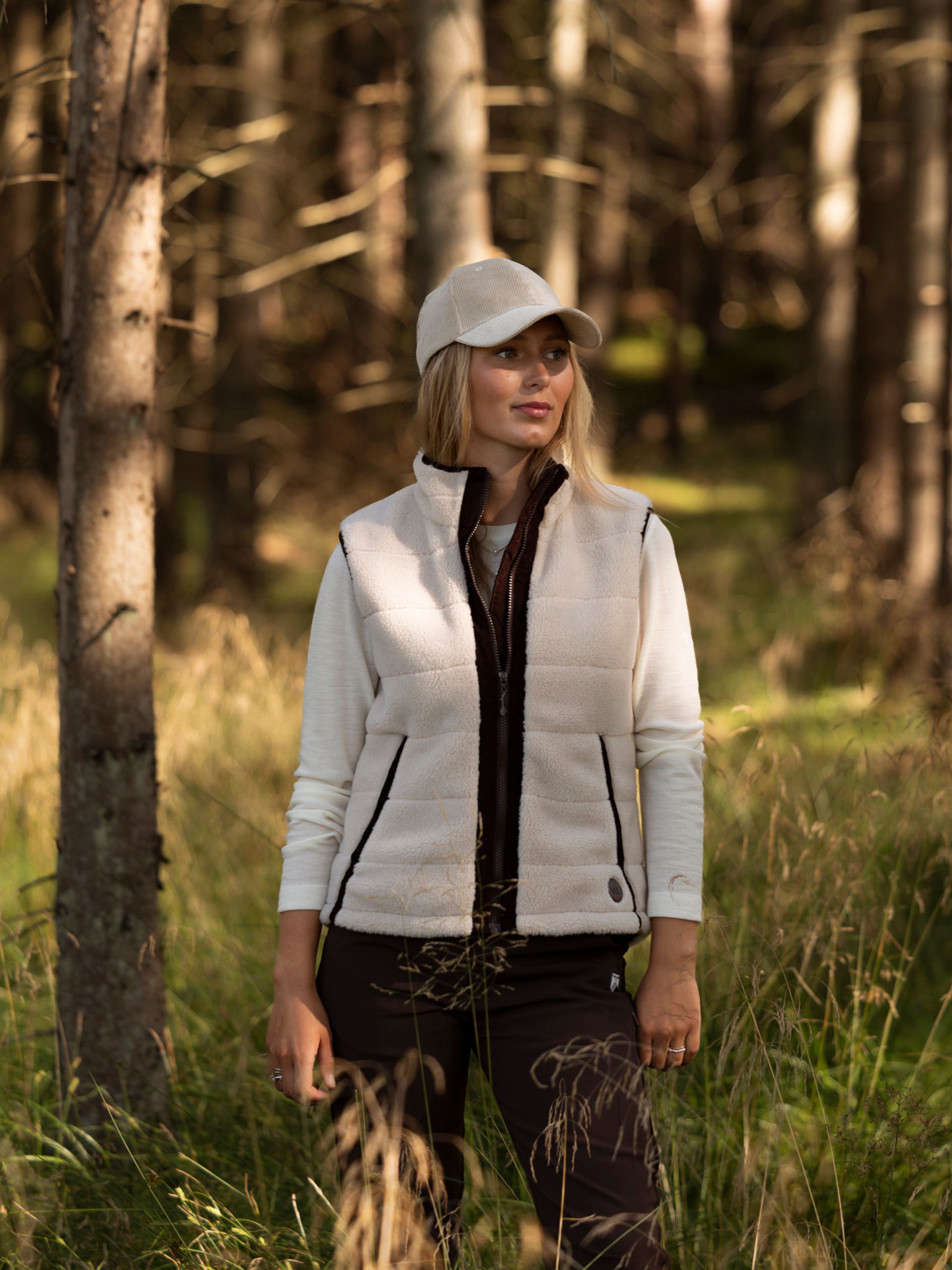 Nusfjord Fleece Vest  Sheep With Brown